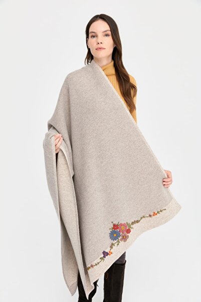 Desen Triko V.Beige Large Wool Shawl - Embroidered Edges