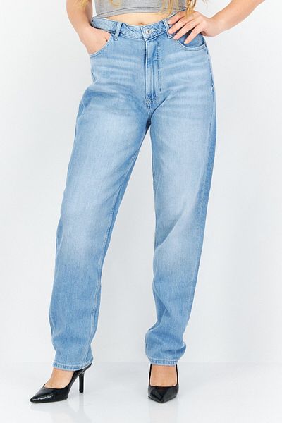 Guess Women Regular Fit Washed Denim Jeans, Blue