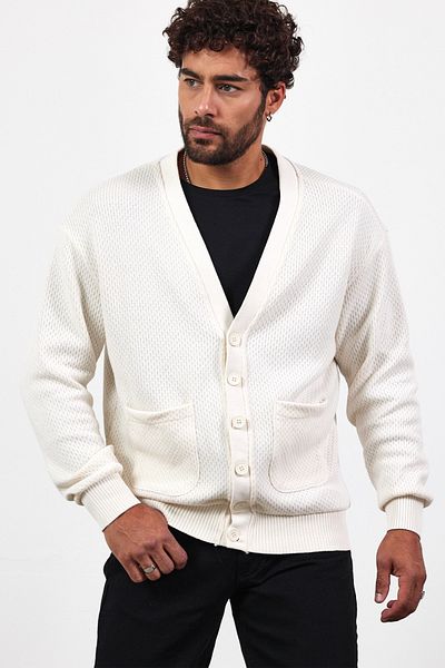 MADZEYMODA Ανδρική πλεκτή ζακέτα εκρού με κουμπιά New Season Mz89918
