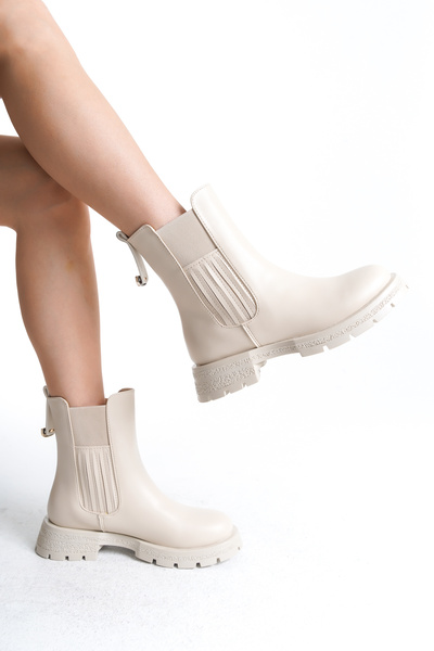 UĞURÖKÇE KADIN BEJ CİLT YANI LASTİKLİ CHELSEA BOT