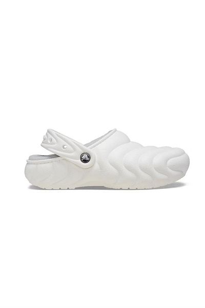 Crocs شبشب يومي كلاسيكي مبطن بالكامل 210059 -100
