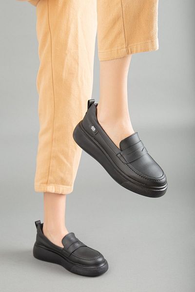Dilimler Ayakkabı College Model Thick Sole Skin Black Women's Casual Shoes
