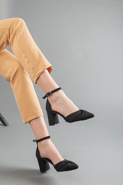 Dilimler Ayakkabı Black Large Size Women's Shoes with Satin Bow Helmet Heels