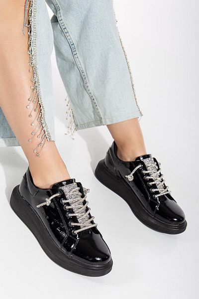 Dilimler Ayakkabı Black Patent Leather Women's Sneakers with Stone Lace Detail