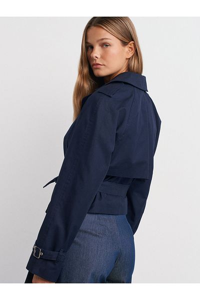Dilvin 60745 Buckle Crop Trench Coat-Navy Blue