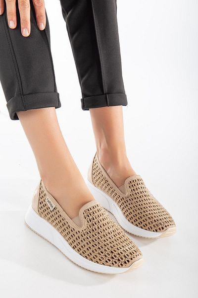 Dilimler Ayakkabı Γυναικεία casual αθλητικά παπούτσια Stoned Laser Printed Laceless Beige