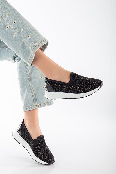 Dilimler Ayakkabı Stoned Laser Printed Laceless Black Women's Casual Sports Shoes