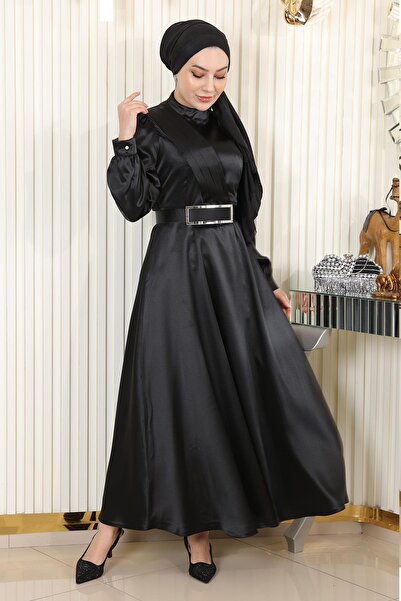Moda Mihram Abendkleid aus Satin
