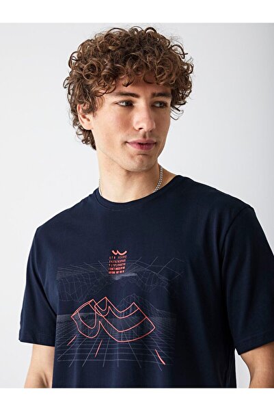 Ltb تي شيرت باللون الأزرق الداكن مع طباعة جرافيك