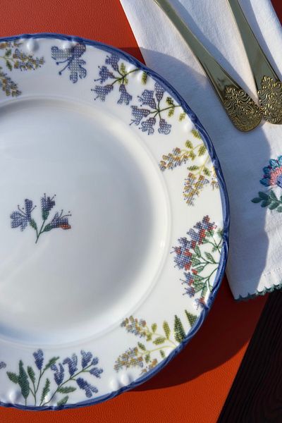 porselenden Cross Stitch Lilac 6 Person 25 cm Special Design Premium Porcelain Serving Plate Set