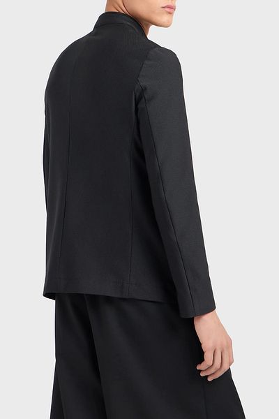 Emporio Armani تأثير ثلاثي الأبعاد - سترة رجالية ذات مقاس عادي بأزرار، سحاب مزدوج - ياقة واقفة EM 000143   TE1