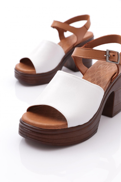 DGN Kadın Kalın Taban Bilekten Bağlama Sandalet Beyaz Taba 453222