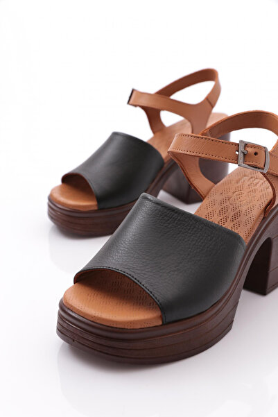 DGN Kadın Kalın Taban Bilekten Bağlama Sandalet Siyah Taba 453222