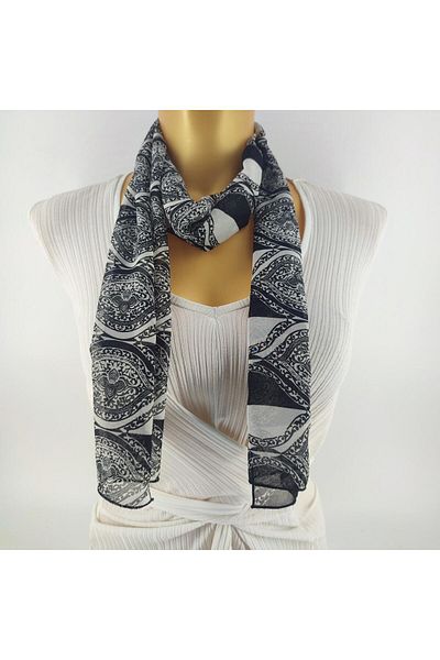 Tedz Collection PAREDORA Ethnic Printed Black Cream Long Scarf