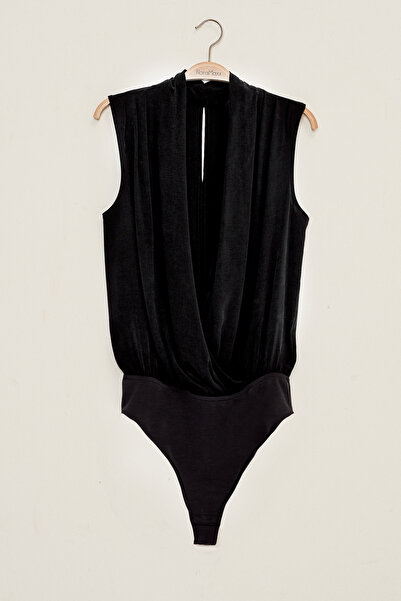 Naramaxx Kruvaze Çıtçıtlı Bluz