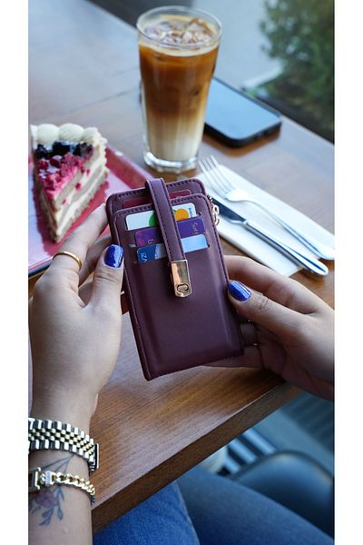 Crew Leather Sierra Women's Wallet - Magnet Wallet - Women's Card Holder