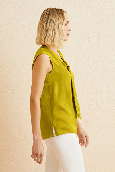 Naramaxx Bağlama Ve Püskül Detaylı Bluz