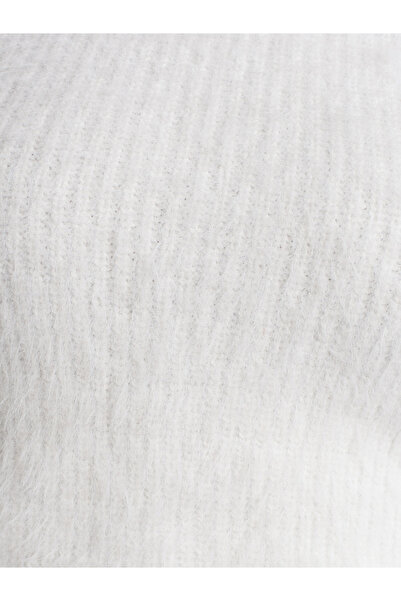 Dilvin 10659 Crew Neck Soft Textured Shiny Knitwear Sweater-Ecru