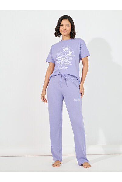 Styli Paradise Graphic Dropped Shoulder T-Shirt & Pyjama Set