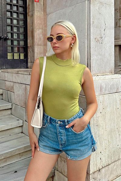 Swist Oil Green Zero Sleeve Half Fisherman Women's Body Blouse