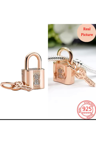 Hector&Co. Jewellery Kilit ve Anahtar Sallantılı Rose Charm