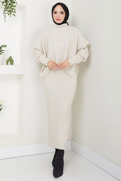hafsamina Κρεμ Πλεκτό Φόρεμα Σετ 2 τεμαχίων - Poncho HM2564