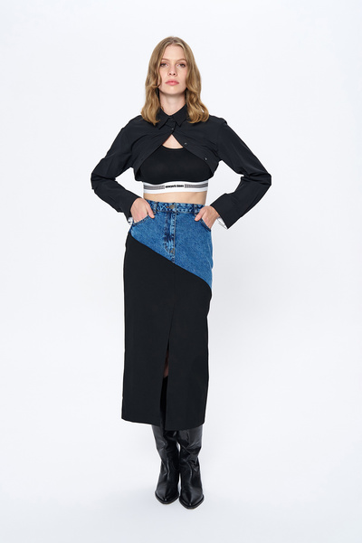 Quzu Черна миди пола - дънкова съвпадение и цепка