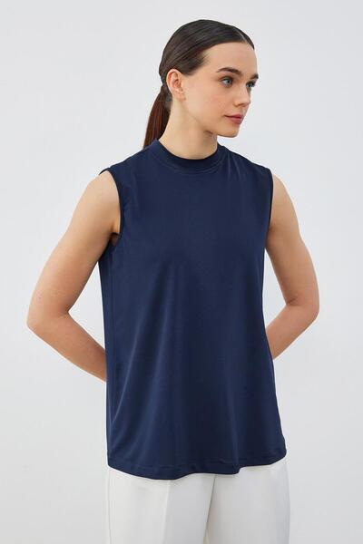 Silk Knitted Teva Sleeveless Inner Blouse Navy