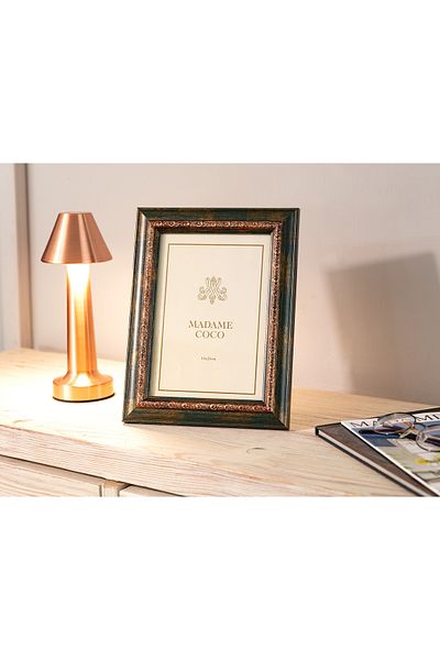 Madame Coco Cera Irregular Frame