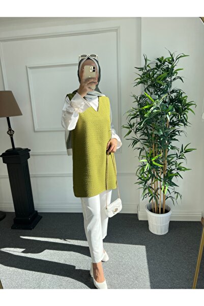 Nisa Nalbantoğlu Оливковозелен туид пуловер