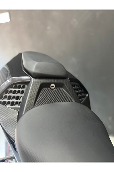 Motiker BMW S1000RR Koltuk Ortası Kilit Karbon Sticker