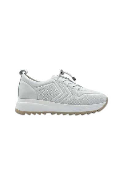 Beety Pantofi albi model K88