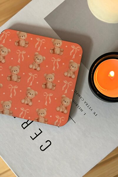 Cool Stuff قاعدة كوب منقوشة على شكل دب تيدي