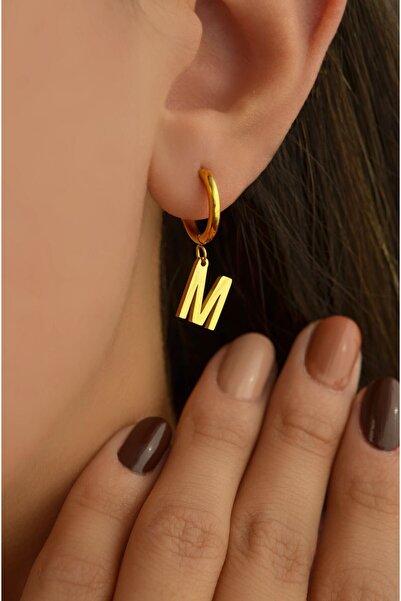 G Sport POLO أقراط من الفولاذ بحرف M - عبوة واحدة