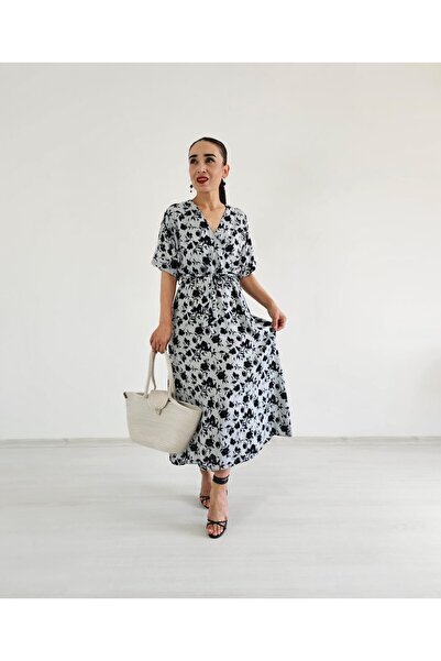 Altı Üstü Butik Φόρεμα Btx με διπλό στήθος