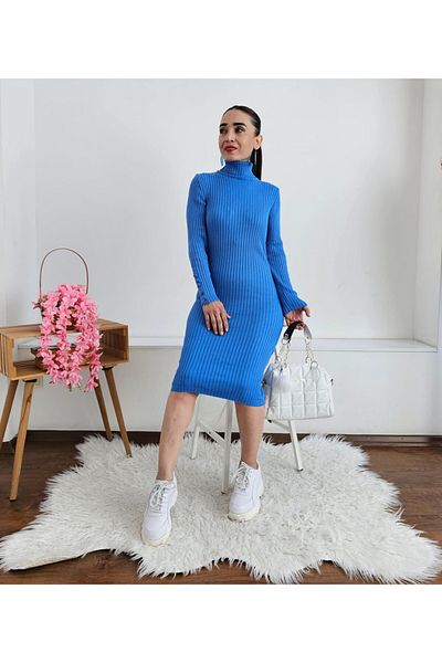 Altı Üstü Butik Rochie tricotată cu nasturi cu mâneci înalte