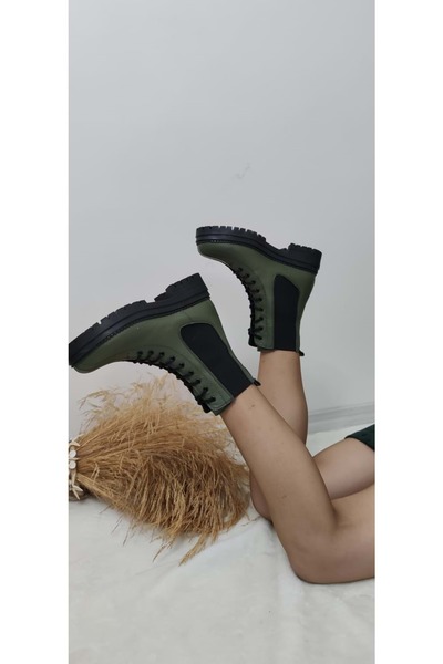 ÇİĞDEM KUNDURA Çiğdem Gerçek Deri Yeşil Bağlı, Yanı Lastikli Kadın Postal (B4A)