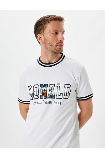 Koton Βαμβακερό κοντομάνικο μπλουζάκι με άδεια Donald Duck - Crew Neck