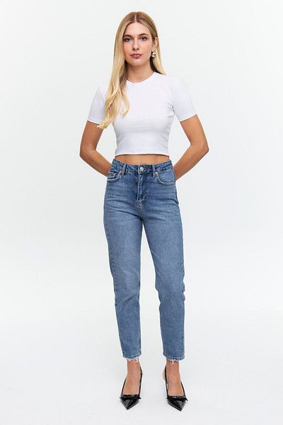 Tuba Butik Basic Crew Neck Short Sleeve White Women's Crop T-Shirt
