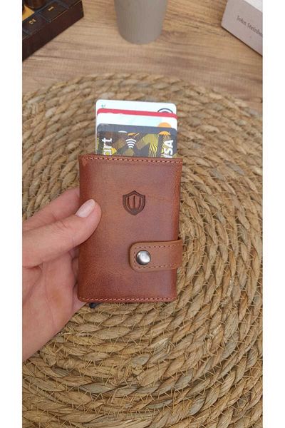 GoGoPlus Boise Crayze Unisex Camel Wallet - Genuine Leather and Mechanism
