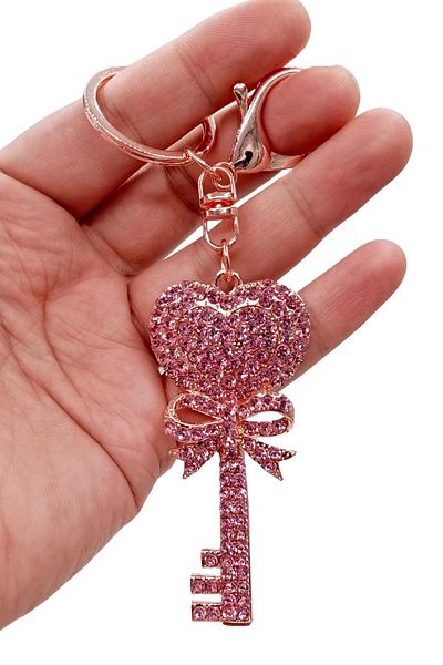 Dünyadan Hediyeler Crystal Stone Pink Key Keychain No.1