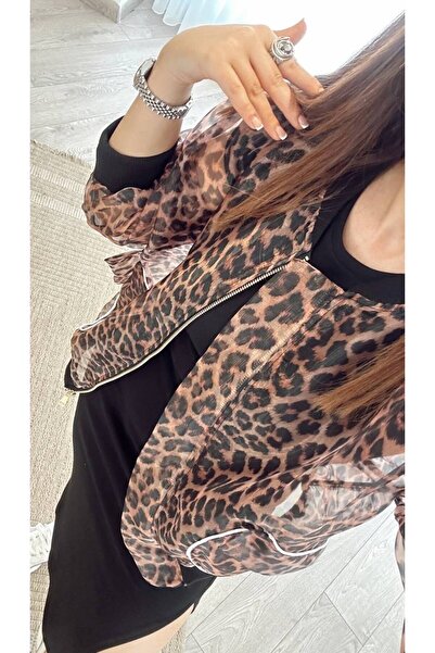 aytenli Zippered Front Organza Piping Detailed Flap Pocket Collar Sleeve Bottom Side Black Cuffed Chiffon Leopard Top