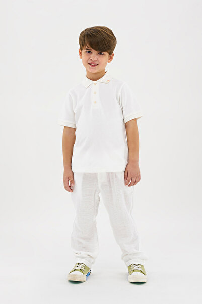 Panço T-ShirtwithCollarStitchingDetail