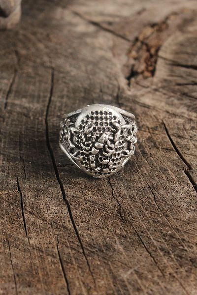 BESKAR Antique Silver Color Scorpion Embroidery Adjustable Men's Ring