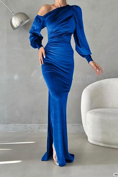 Deafox Saks Blue One-Shoulder-Kleid mit offenem Detail, Samtstoff, Maxi-Länge, lange Ärmel