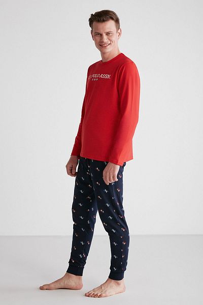 U.S. Polo Assn. 18735 Men's Red Round Neck Long Sleeve Pajamas Set