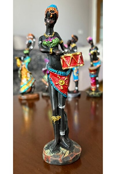 Natavanbutık Tumba Çalan Afrikalı Kadın Biblo,  15 x 4 cm (Yeşil)