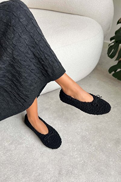 NİŞANTAŞI SHOES Fekete levendula női balerinák - lapos talp és toll