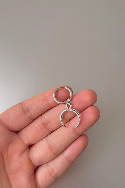 Jaida Moda Unisex Silver Moon Figure Dangle Steel Hoop Earrings