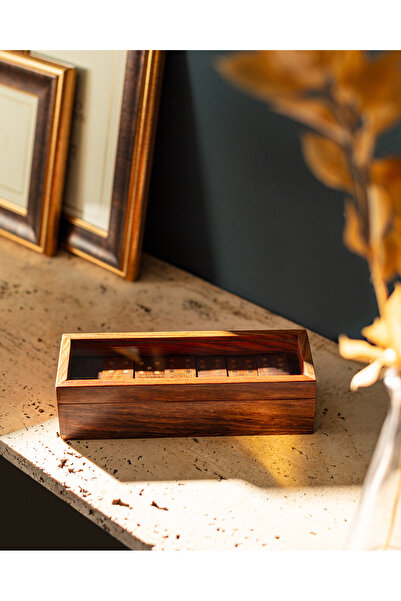 Madame Coco Mais Domino